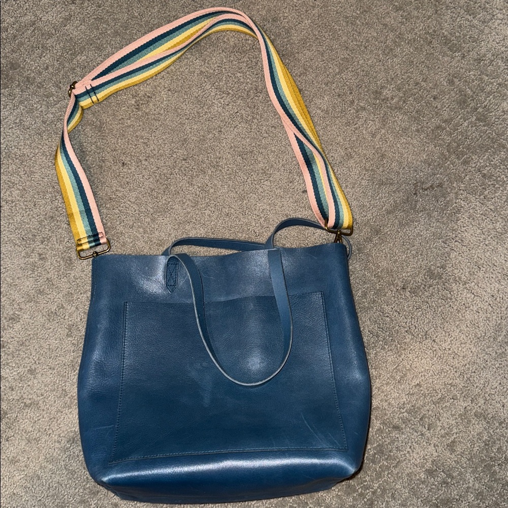 BRAND NEW Madewell Medium Transport Leather Tote - Picture 3 of 12